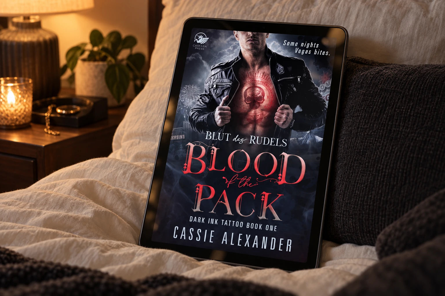 Dark Ink · E-Book