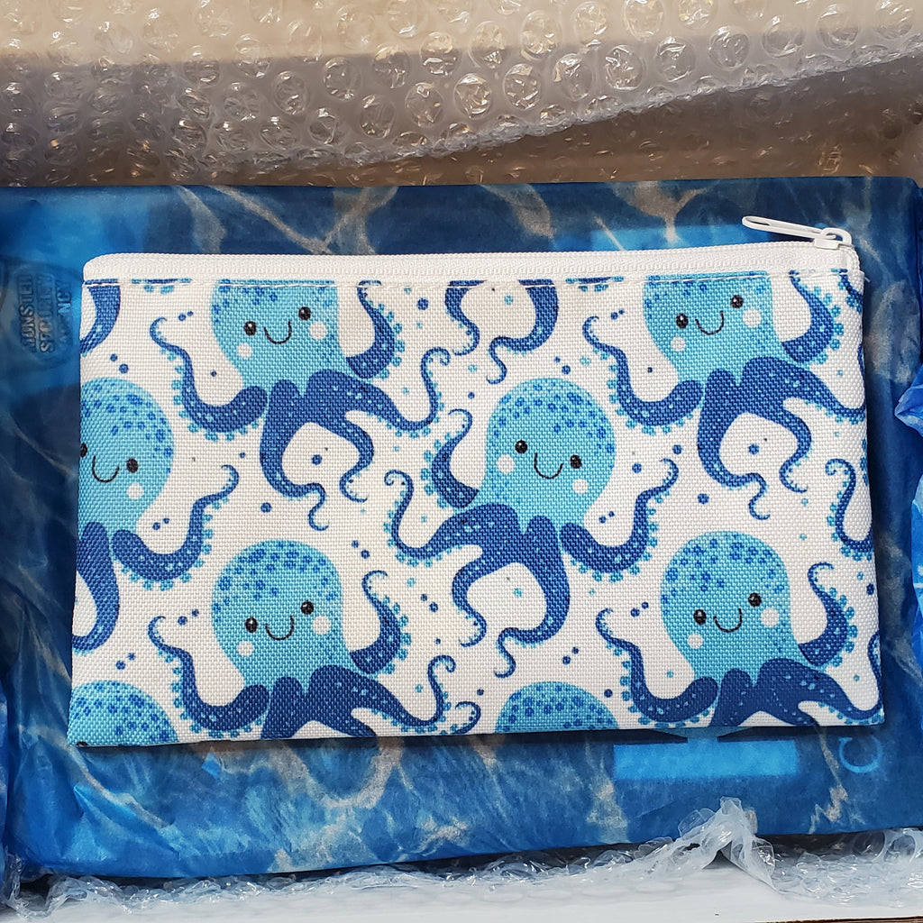 Guarded by the Kraken (Special Edition Paperback) — additional view (image 4 of 6)