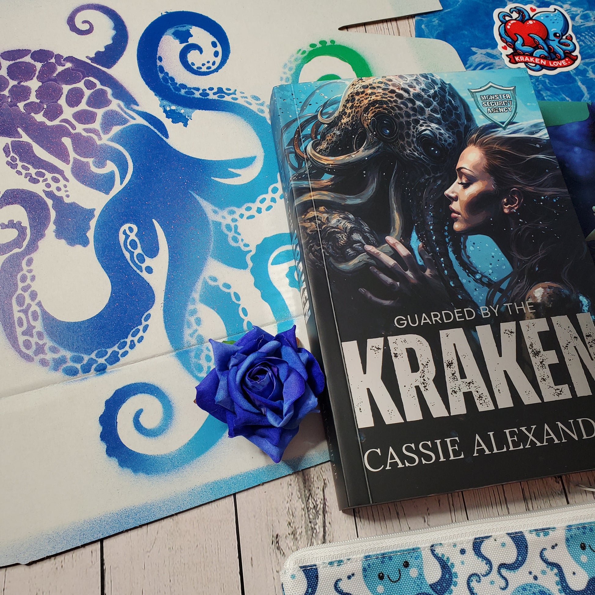 Guarded by the Kraken (Foil Boxset) — additional view (image 5 of 17)